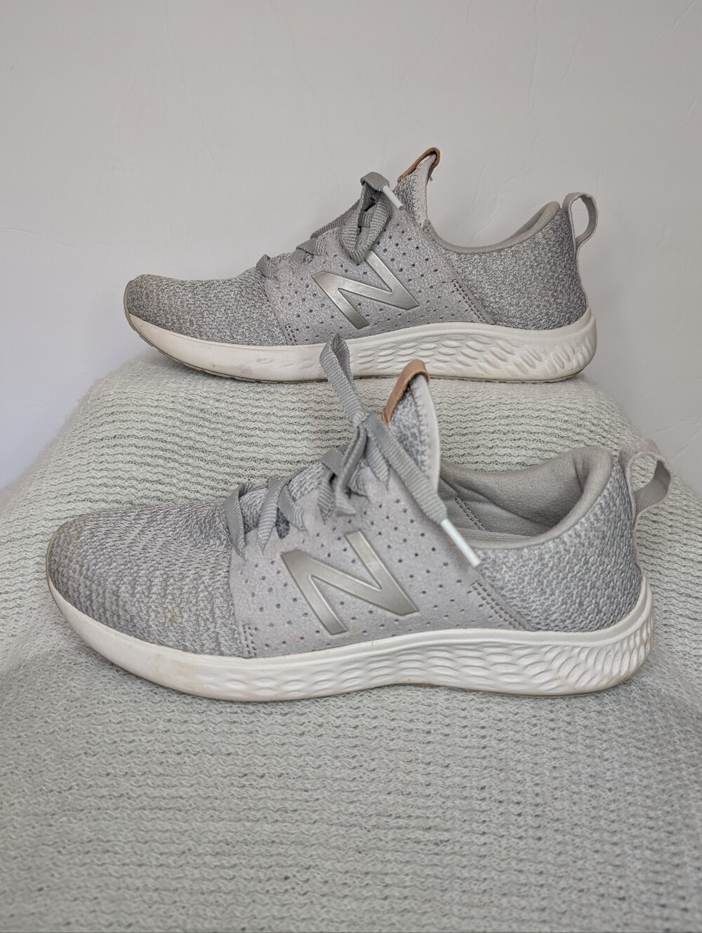 New Balance Women's Fresh Foam Sport V1 Gray Knit Athletic Sneakers 8.5